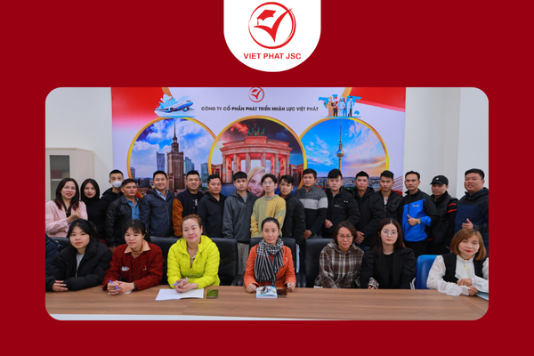 Việt Phát luôn đồng hành cùng học viên trong suốt thời gian tham gia chương trình