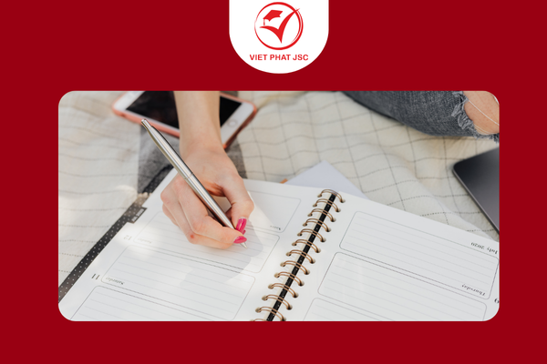 Lên Lịch Trình Học Tập và Giải Trí Rõ Ràng