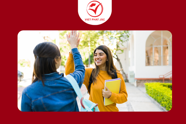 Xu hướng tuyển sinh và yêu cầu ngôn ngữ mới